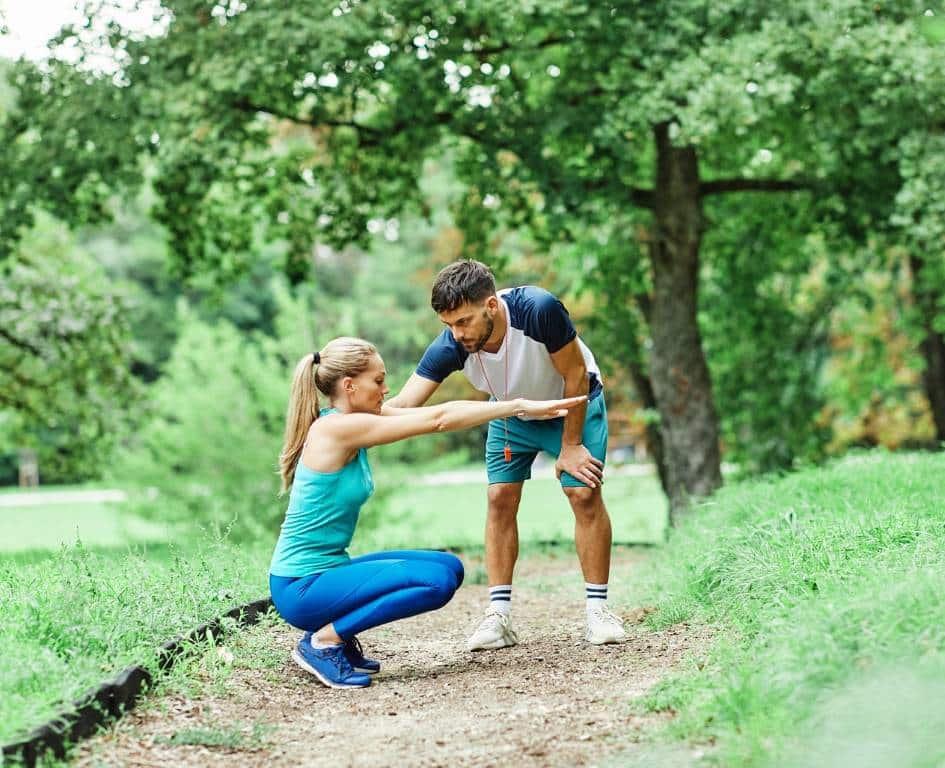 trener-personalny-dla-kogo-jest-ta-rola-i-jakie-cechy-sie-przydaja (1).jpg