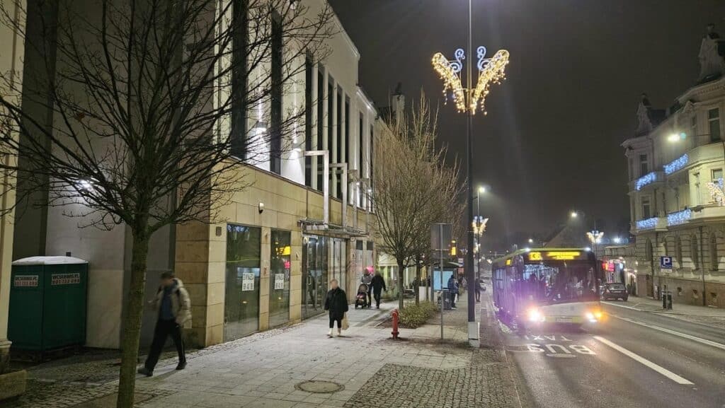 Na pewno będzie tu spory ruch. - Nowy najemca w historycznym budynku kina Polonia w centrum Olsztyna