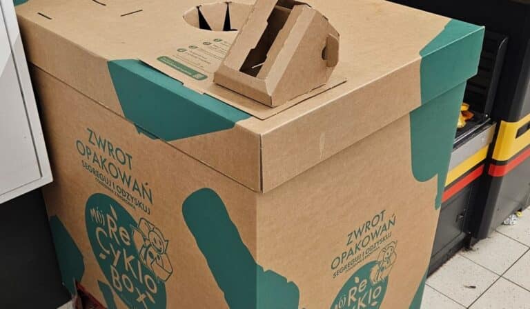 Recyklobox w Biedronce