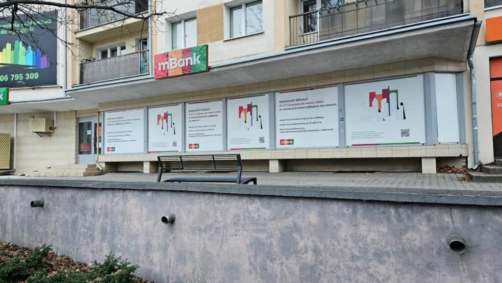 Jedyny taki oddział w centrum Olsztyna został zamknięty. - Popularny bank zamknął jedyny oddział w Olsztynie. Najbliższy w... Elblągu