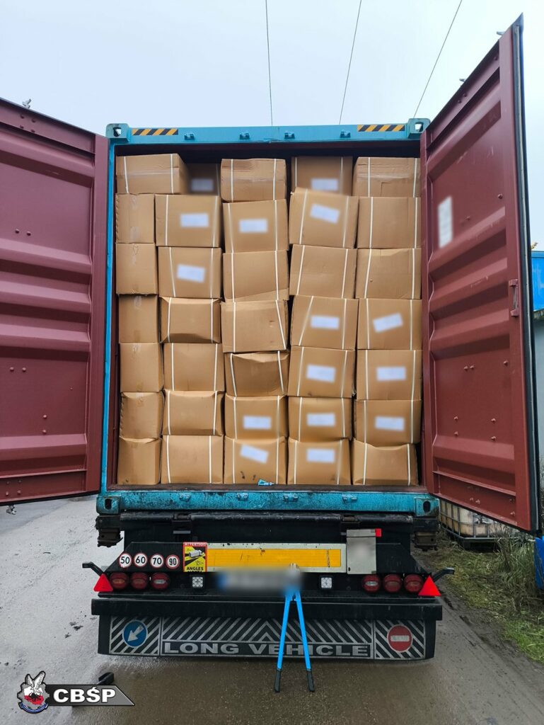 Tony towaru, który wart jest fortunę. - Służby rozbiły największych magazyn gangu. Stracili niesamowitą fortunę