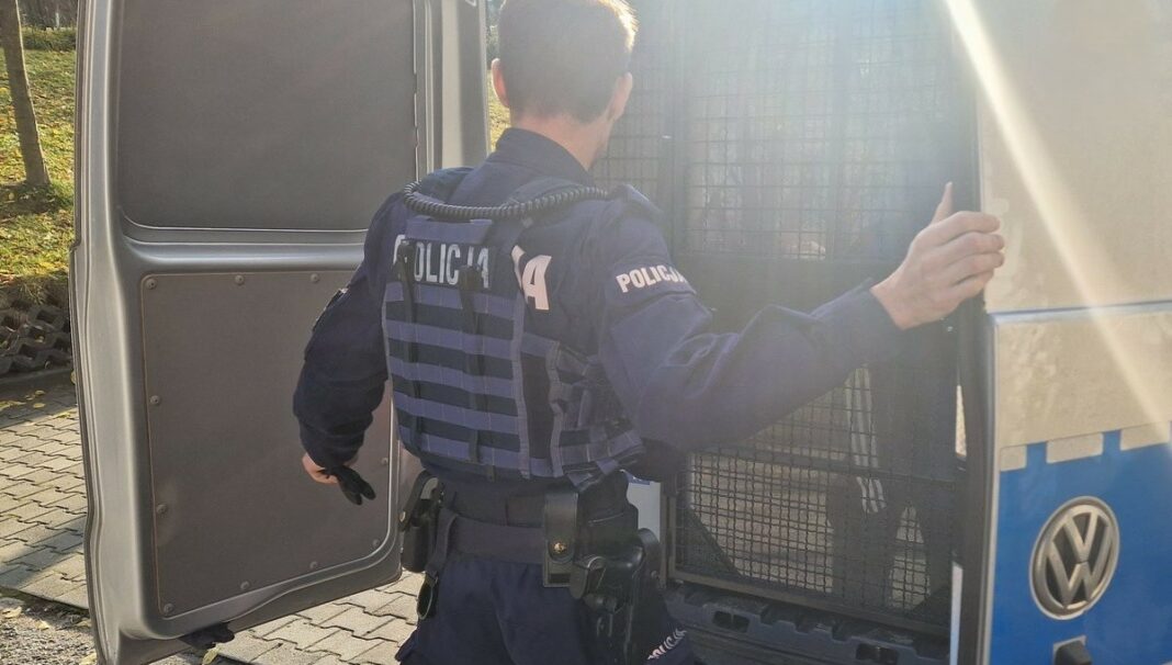 włamanie do sklepu w centrum miasta