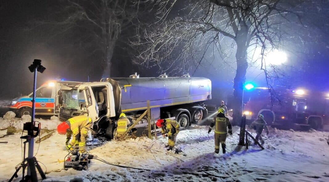 wypadek cysterny na mleko