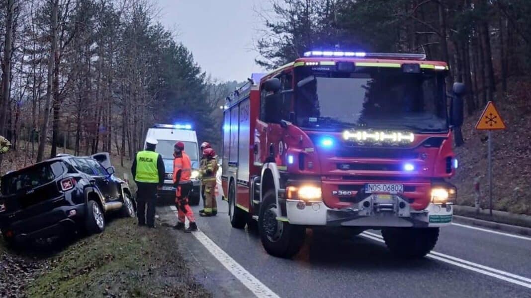 jeeep w rowie na dk 16