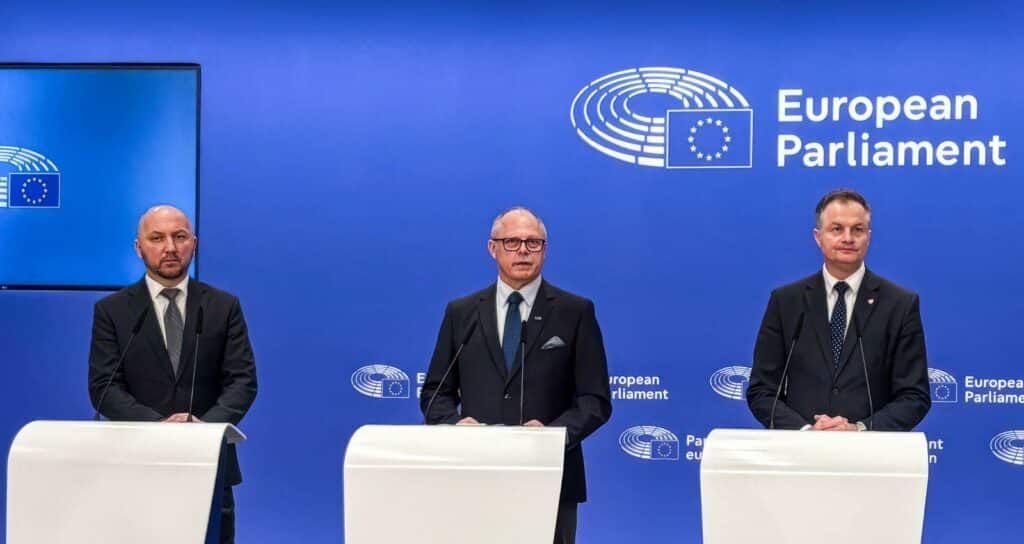 Warmia i Mazury coraz bliżej dodatkowych środków dzięki Jackowi Protasowi. - Duży sukces w Brukseli. Jacek Protas walczy o dodatkowe środki dla Warmii i Mazur