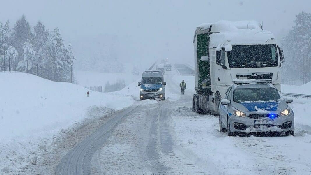 zasypane drogi regionu