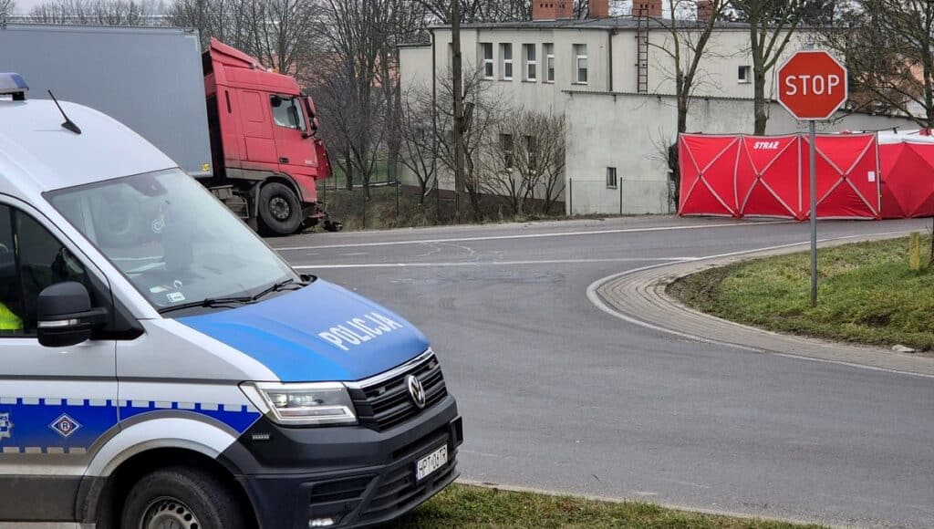 Śmiertelny wypadek odebrał życie żonie. Następnego dnia zmarł jej mąż. - Najpierw zginęła żona w wypadku. Dziś przyszła tragiczna informacja ze szpitala ws. męża