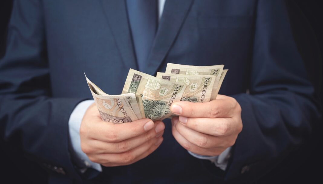 wzrost minimalnego wynagrodzenia