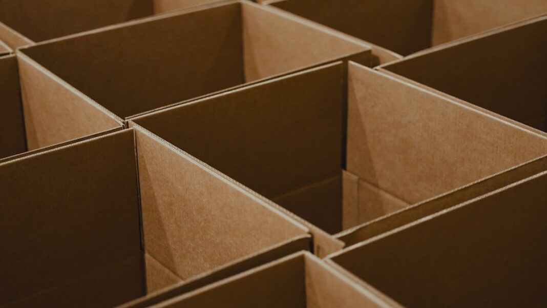 Dropshipping bez magazynu – w jakie kartony pakować produkty z Chin