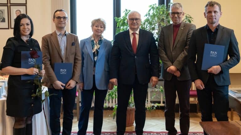 PAN wyróżnił zespół naukowców UWM