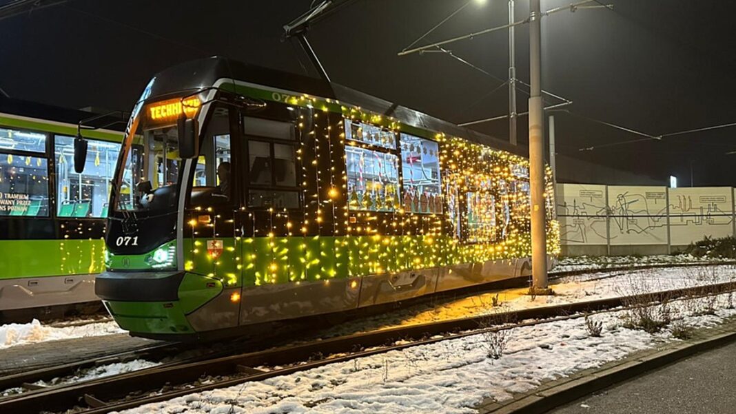 tramwaj świąteczny w Elblągu