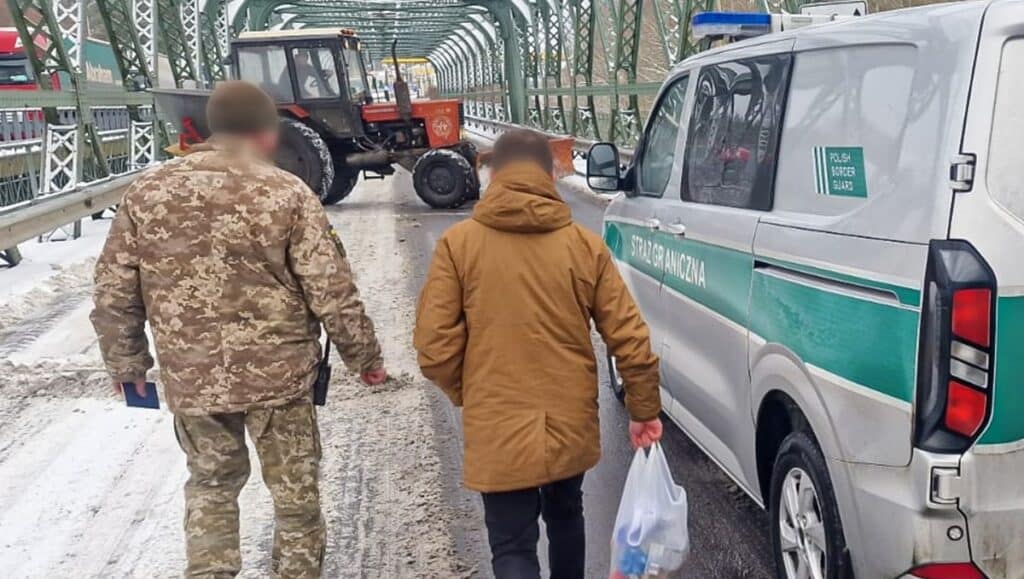 Cudzoziemcy zlekceważyli polskie wyroki sądowe. - Obcokrajowcy prosto z więzienia trafili na granicę. Już nie wrócą do Polski?