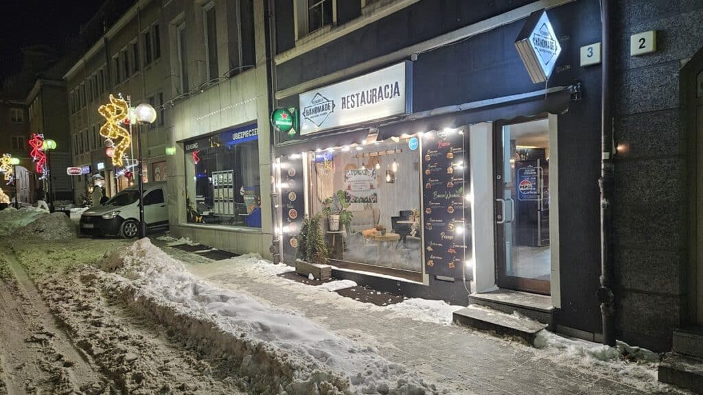 To miejsce znają wszyscy bywalcy starówki. Teraz trafiło na sprzedaż. - Po 10 latach na sprzedaż wystawiono popularną restaurację na Starym Mieście w Olsztynie