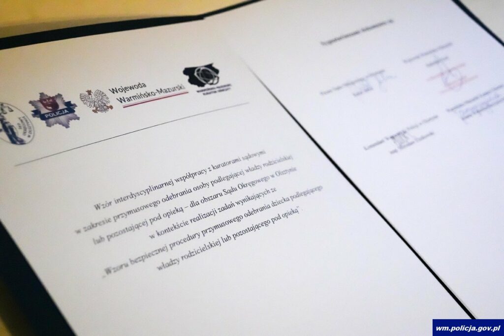 Między ochroną dziecka a granicą ingerencji. Nowy model współpracy służb. - Nowe procedury przymusowego odebrania dziecka. Olsztyn pierwszy w Polsce