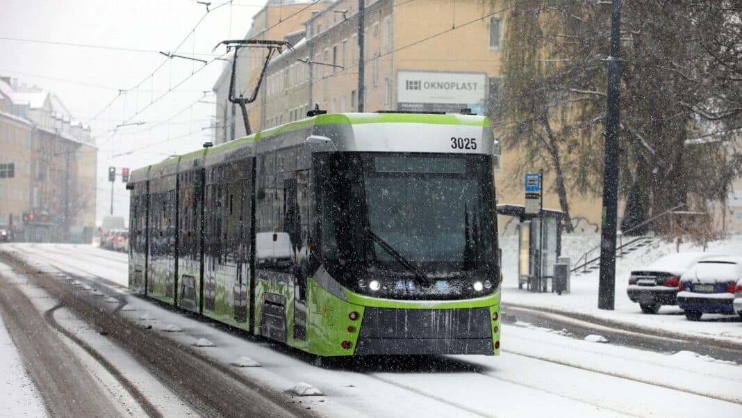 tramwaj zimą