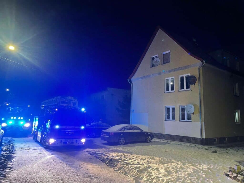 Śledczy sprawdzają, czy działanie było umyślne i nie wykluczają kolejnych zatrzymań. - Ogień pojawiał się jeden po drugim. Czy to działanie seryjnego podpalacza?