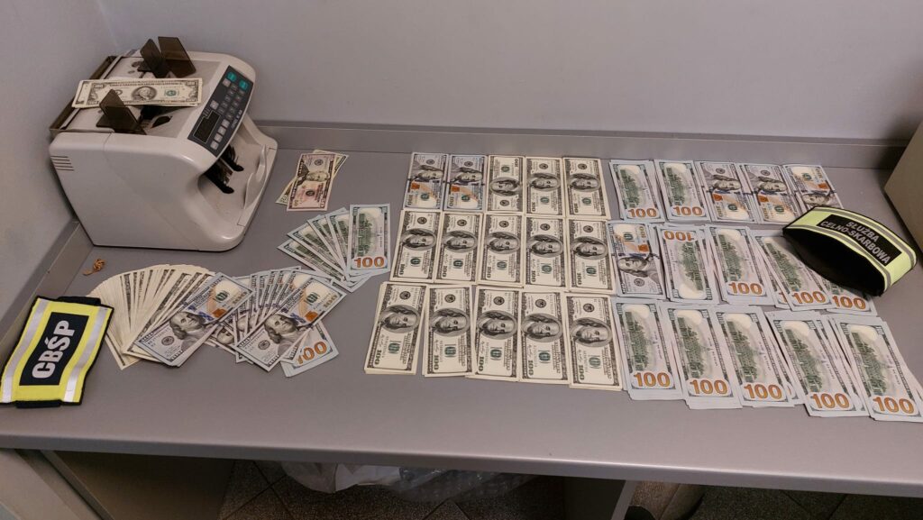 To jedna z największych afer ostatnich lat. - Miliony złotych, setki spółek i zorganizowane oszustwa. Służby uderzyły w finansowe imperium