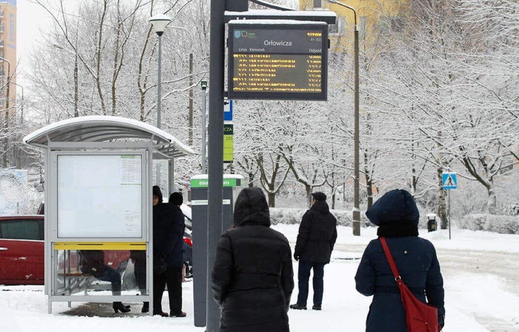 przystanek zima