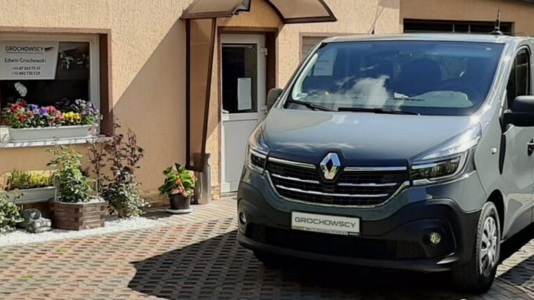 Busy do Hamburga - Grochowscy Przewozy