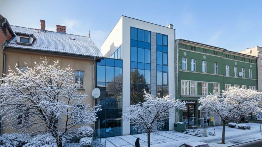 kamienica przy ul. Dąbrowszczak&oacute;w