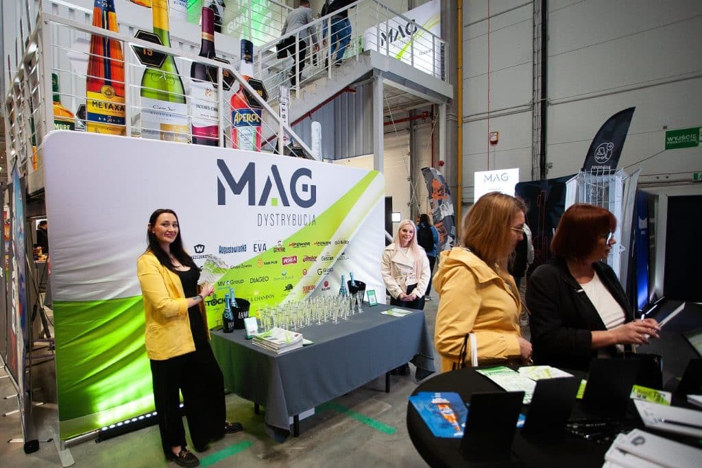 Targi biznesowe w Gdańsku z wystawami i spotkaniami branżowymi, uczestniczą przedstawiciele sektora HoReCa i retail.