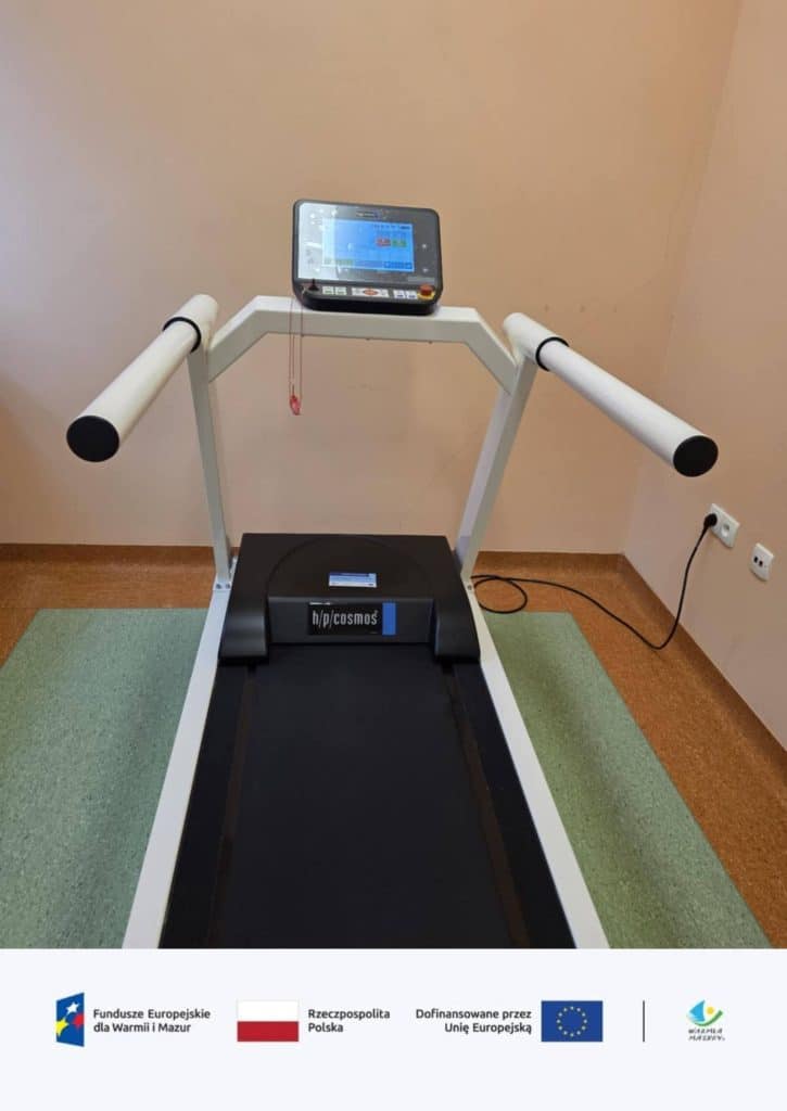 Nowoczesny bieżnia diagnostyczna w pomieszczeniu szpitala w Olsztynie.