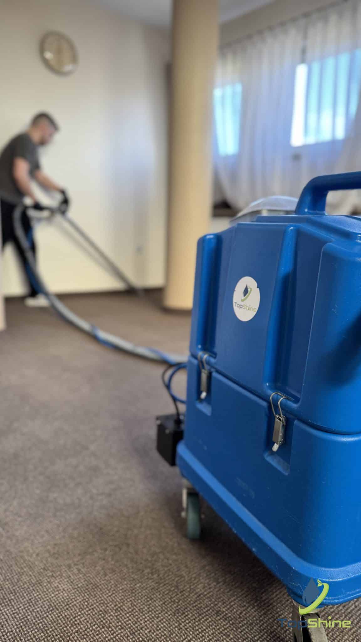 profesjonalne czyszczenie wykładzin biurowych