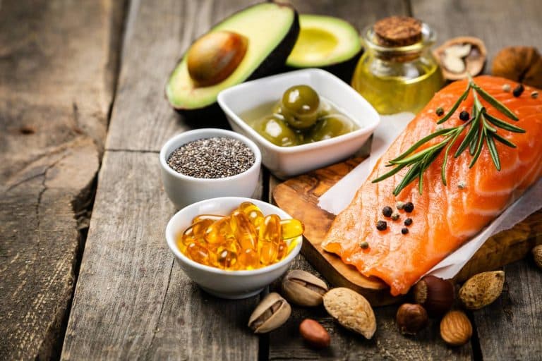 Omega-3 z ryb czy ze źródeł roślinnych – czym się różnią?